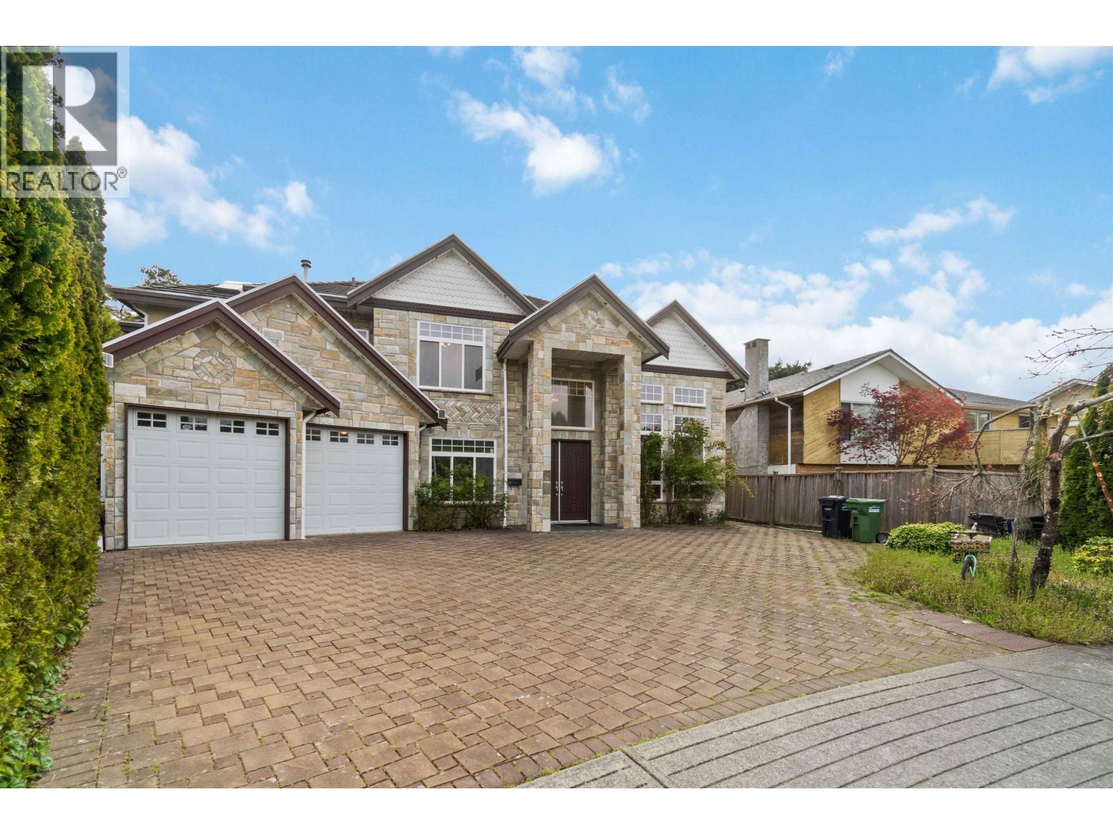 6040 Adams Place, Richmond, British Columbia  V7C 2N1 - Photo 2 - R3082309