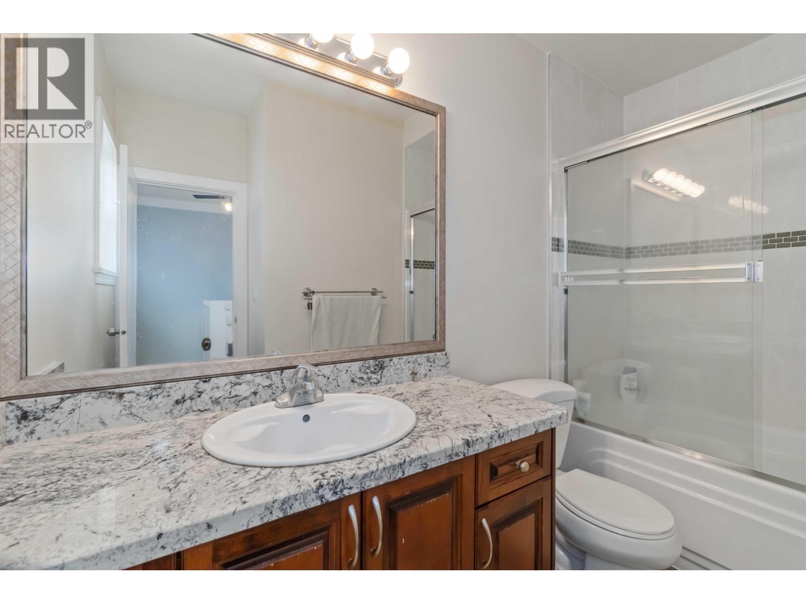 6040 Adams Place, Richmond, British Columbia  V7C 2N1 - Photo 38 - R3082309