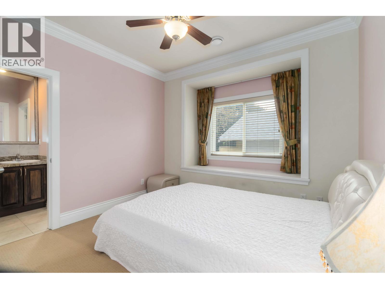 6040 Adams Place, Richmond, British Columbia  V7C 2N1 - Photo 31 - R3082309