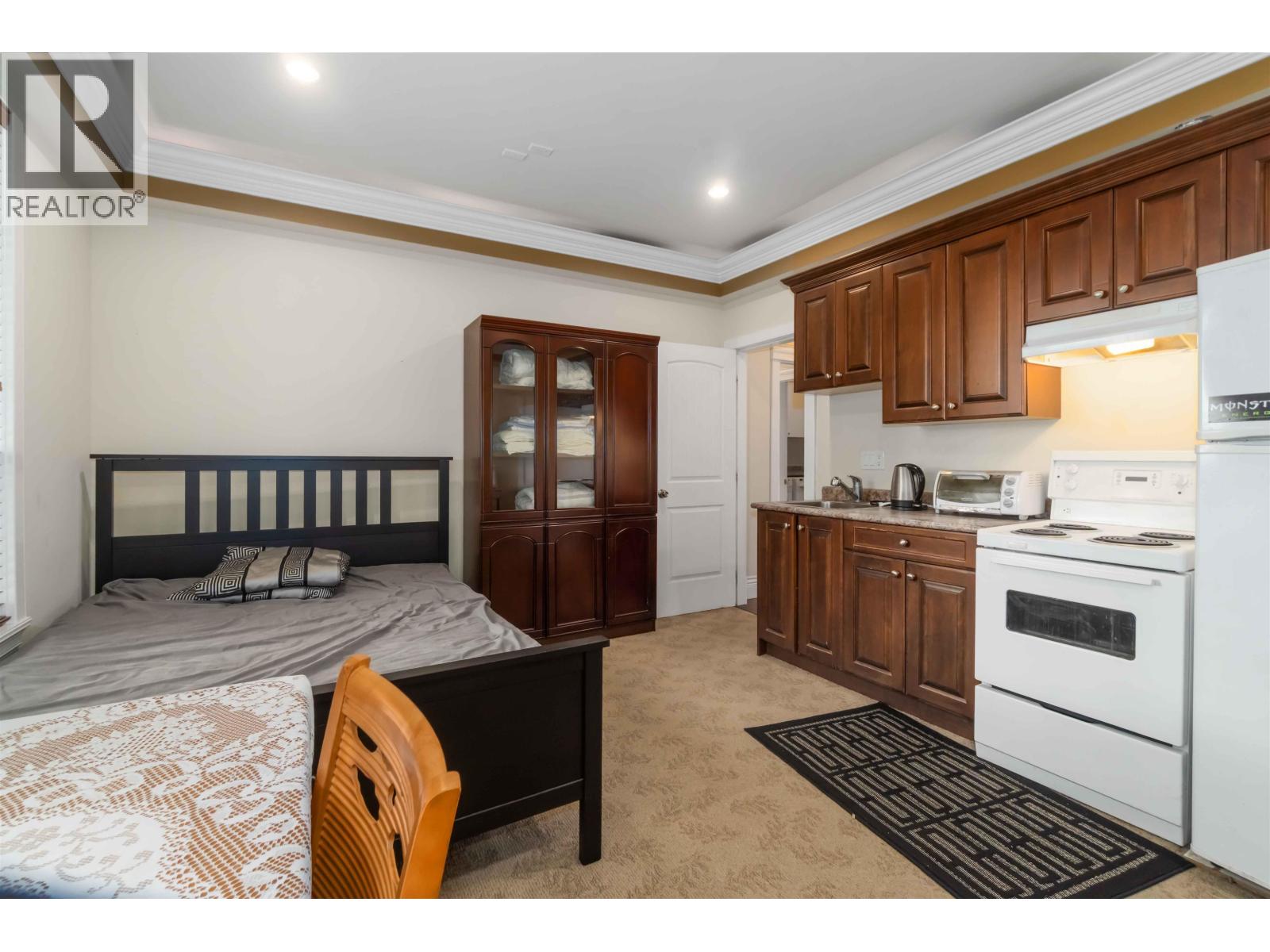 6040 Adams Place, Richmond, British Columbia  V7C 2N1 - Photo 32 - R3082309