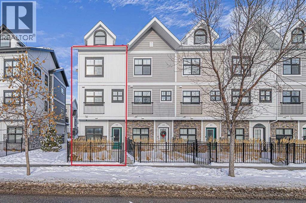 69 Les Jardins Park Se, Calgary, Alberta  T2C 5V3 - Photo 1 - A2273716