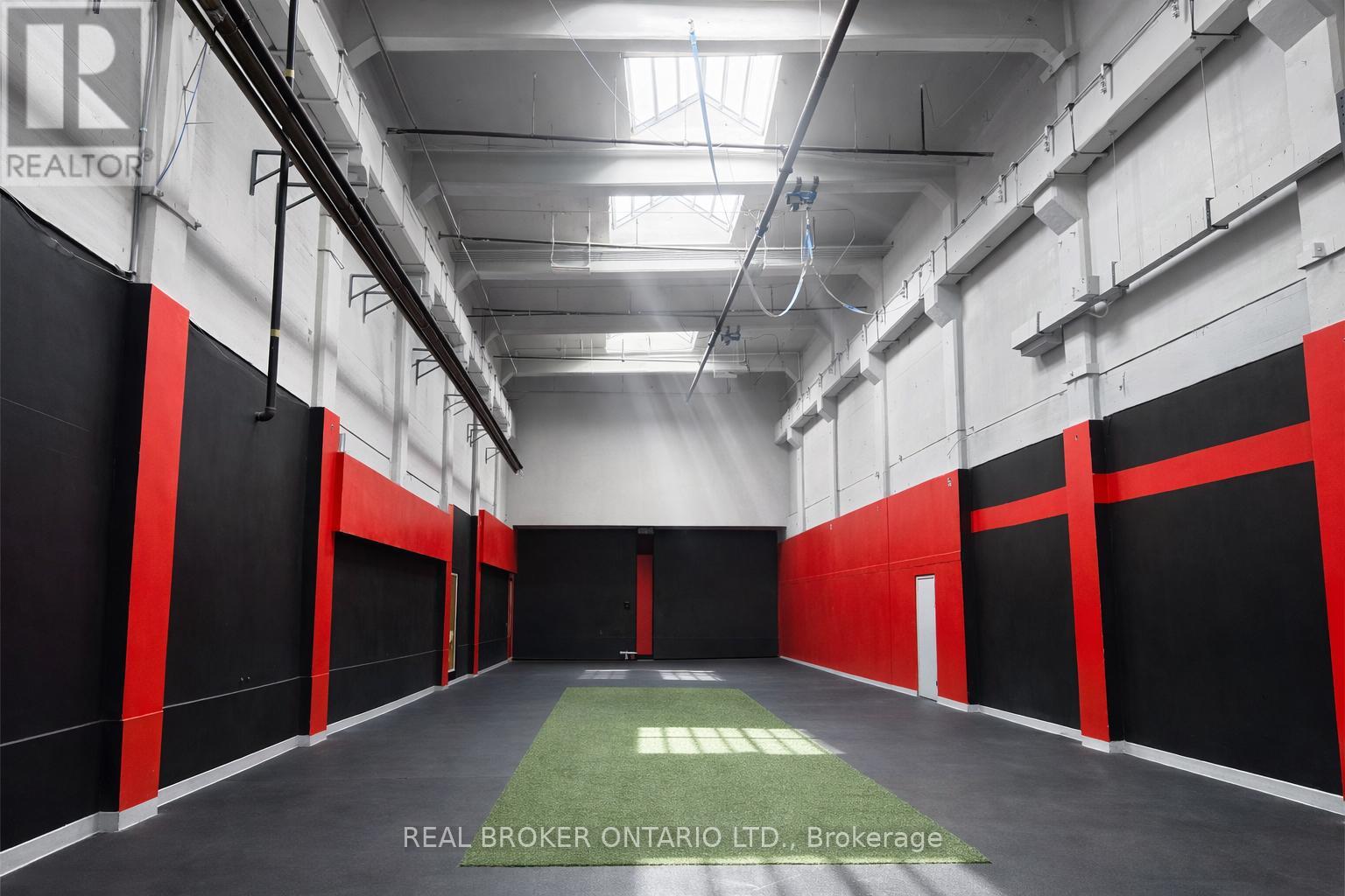 C7 - 4256 Carroll Avenue, Niagara Falls, Ontario  L2E 7J2 - Photo 5 - X12723030