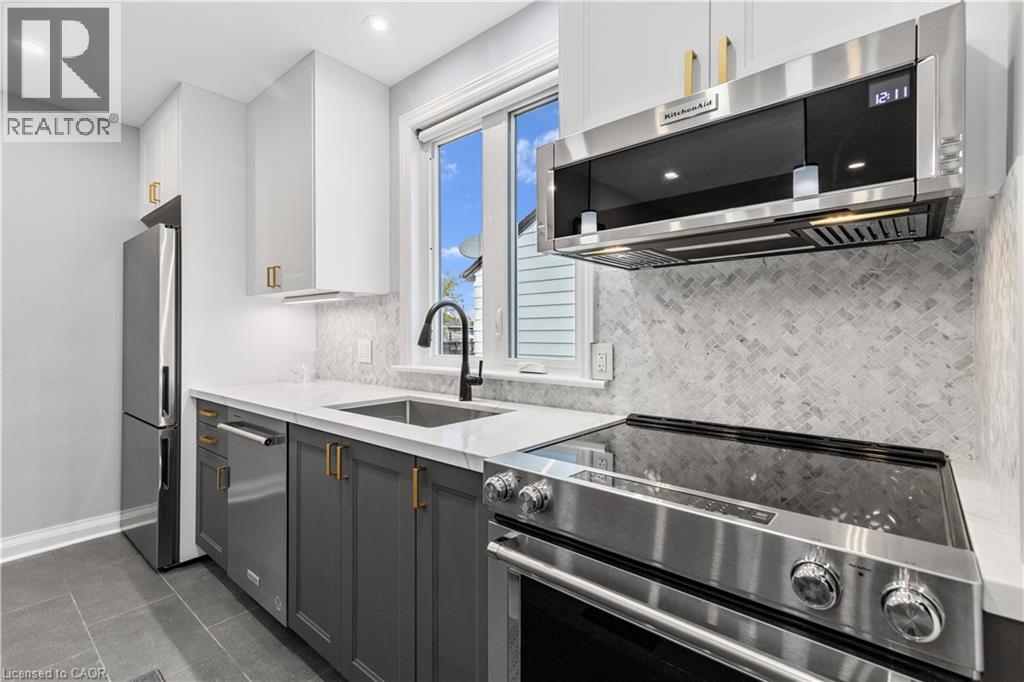 9 Admiral Road, St. Catharines, Ontario  L2P 1G4 - Photo 20 - 40800268