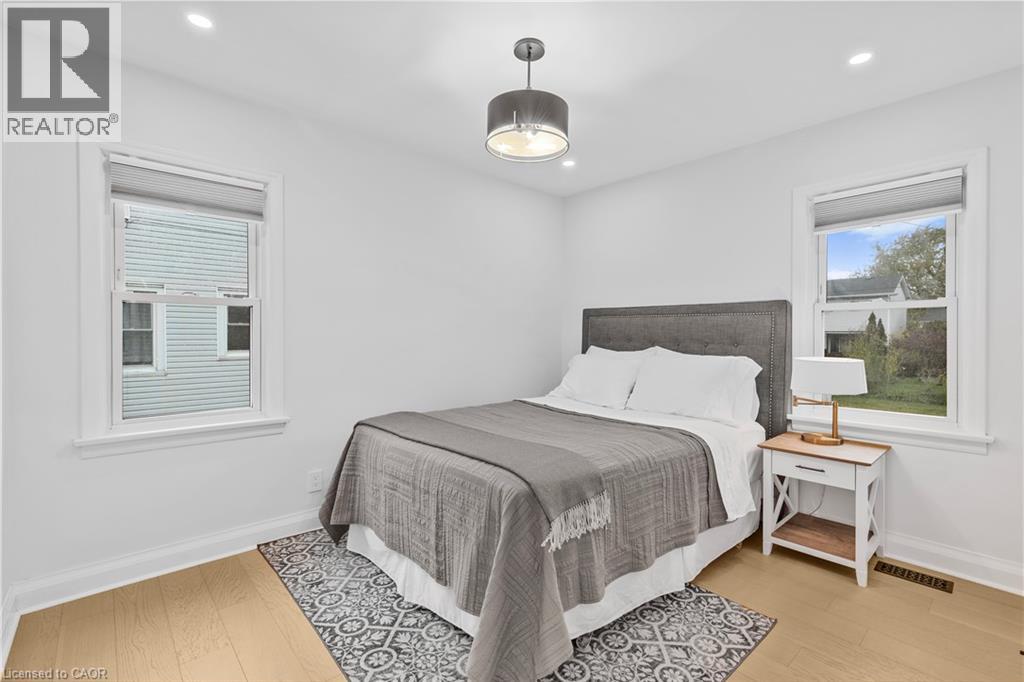 9 Admiral Road, St. Catharines, Ontario  L2P 1G4 - Photo 22 - 40800268