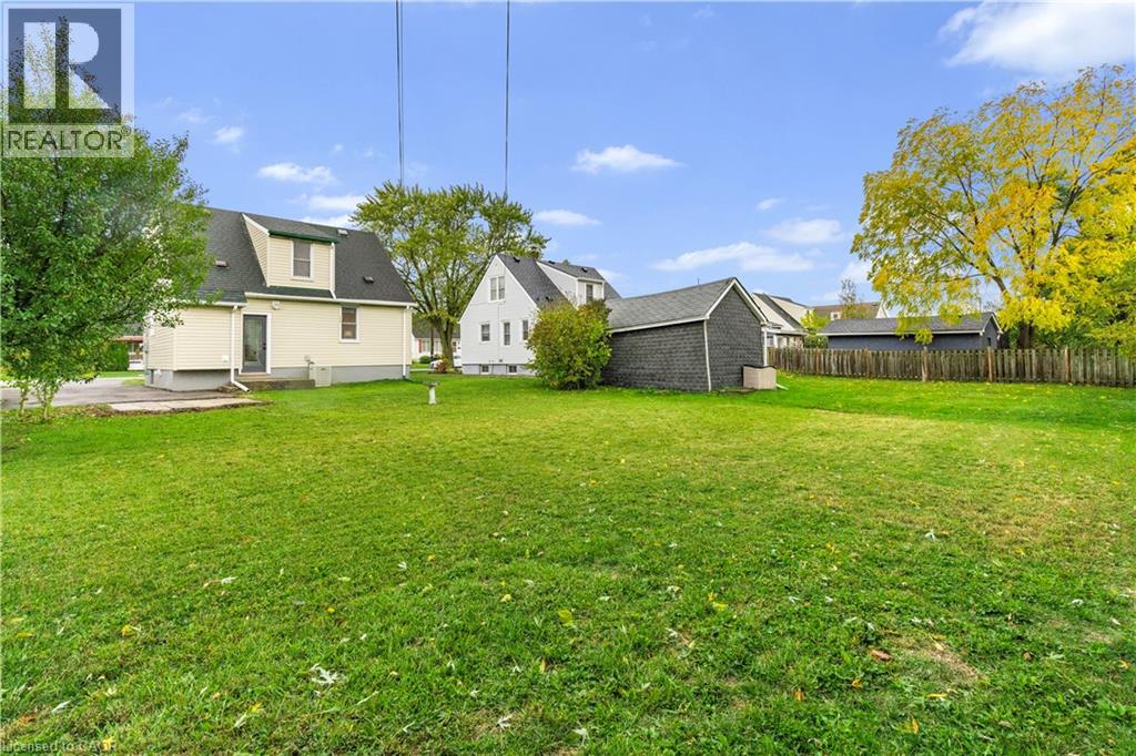 9 Admiral Road, St. Catharines, Ontario  L2P 1G4 - Photo 36 - 40800268