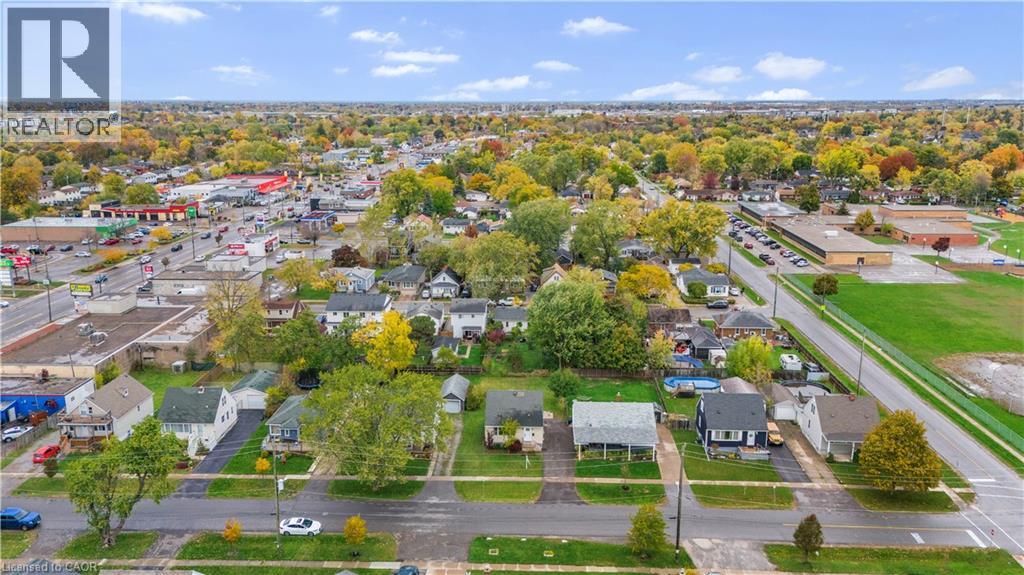 9 Admiral Road, St. Catharines, Ontario  L2P 1G4 - Photo 5 - 40800268