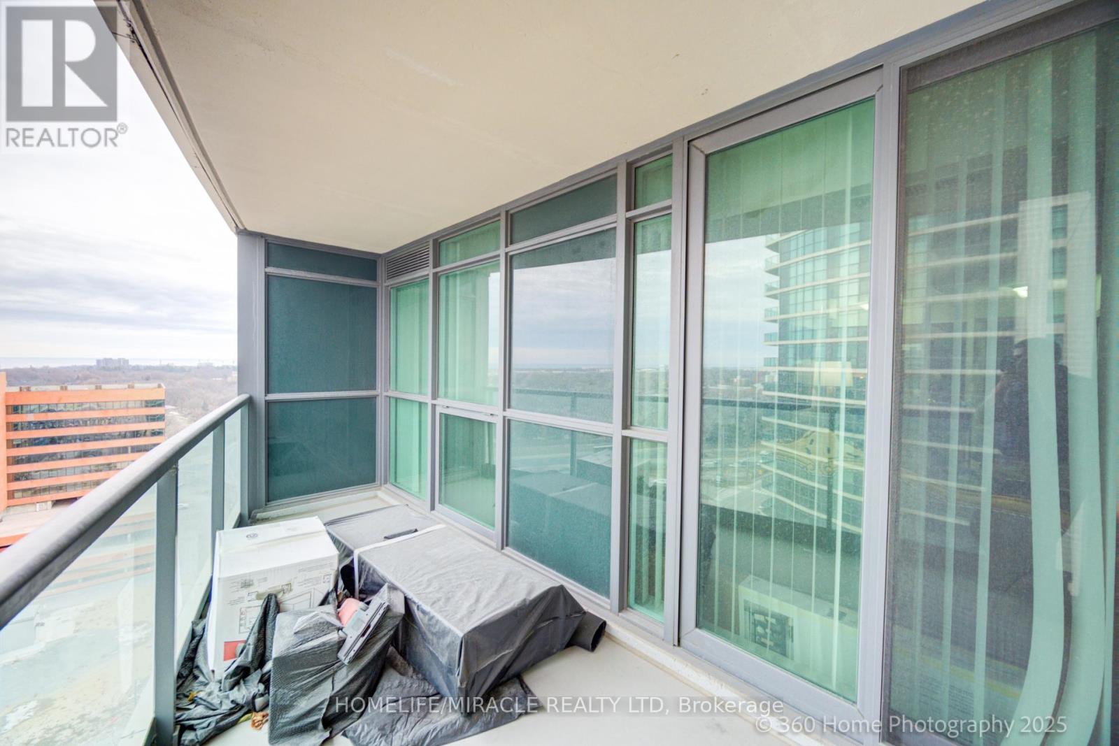 1706 - 225 Sherway Gardens Road, Toronto, Ontario  M9C 0A3 - Photo 14 - W12709682