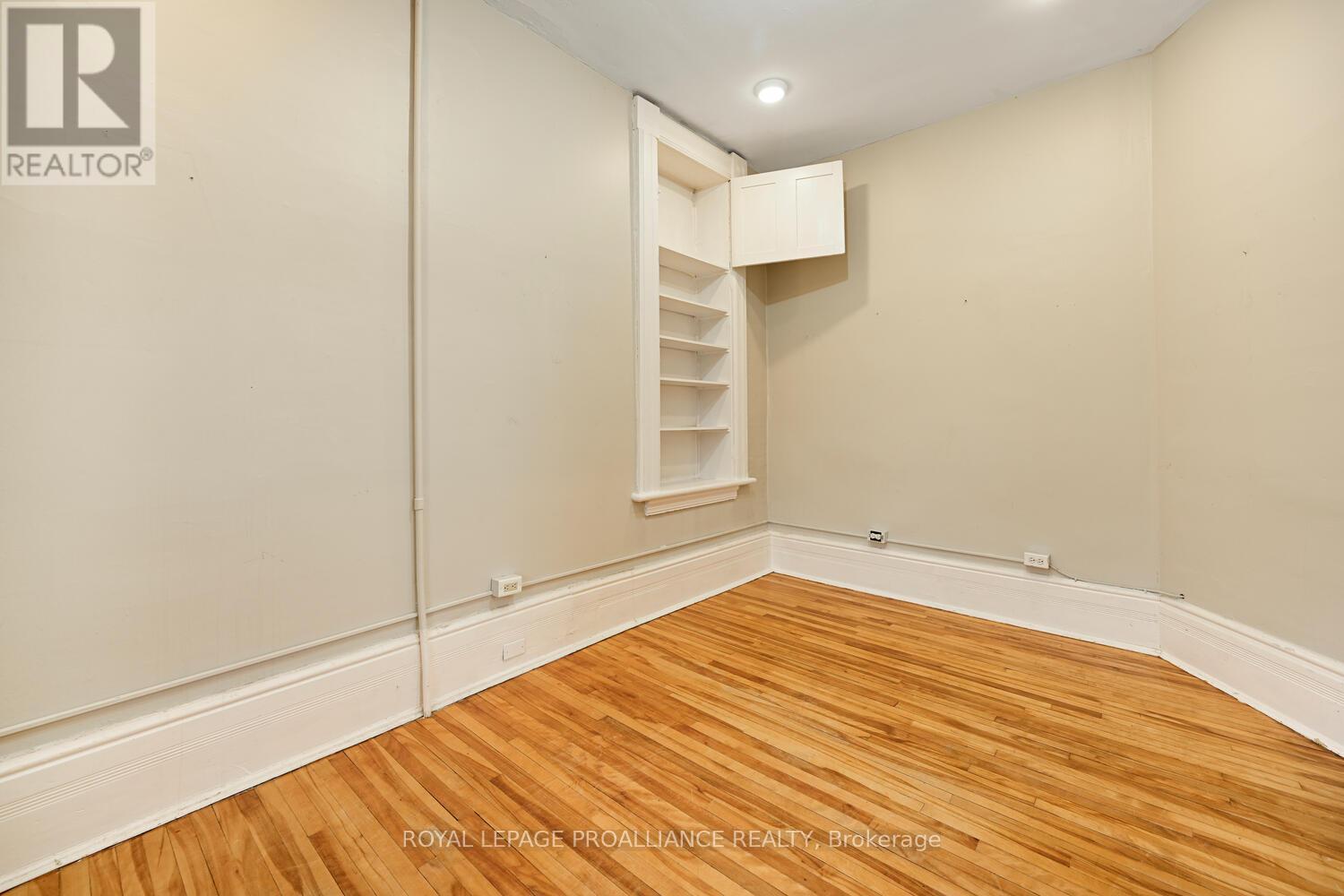 1 - 1-42 King Street E, Brockville, Ontario K6V 1B1 - Photo 18 - X12723066