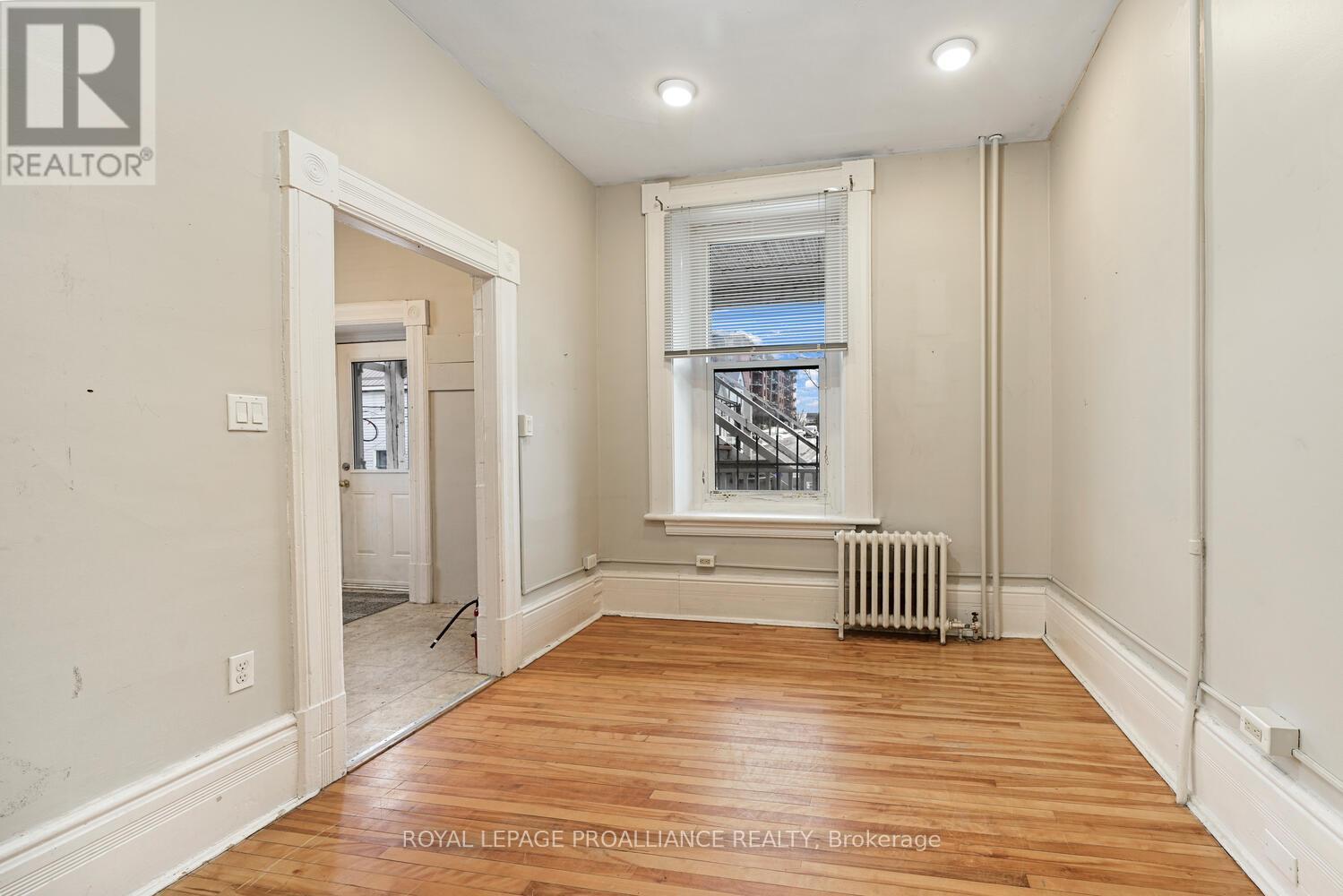 1 - 1-42 King Street E, Brockville, Ontario K6V 1B1 - Photo 19 - X12723066