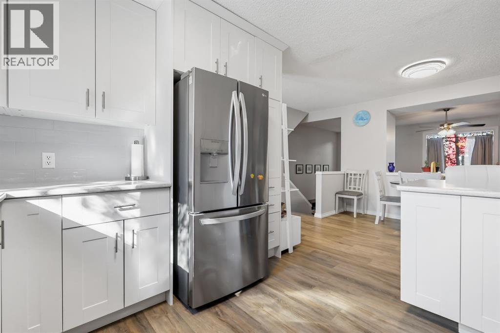 8, 7 Westland Road, Okotoks, Alberta  T1S 1Z1 - Photo 9 - A2278487