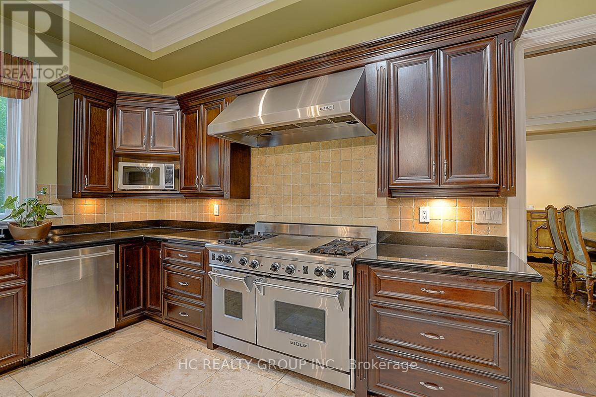 193 The Bridle Path, Toronto, Ontario  M3C 2P4 - Photo 11 - C12723084