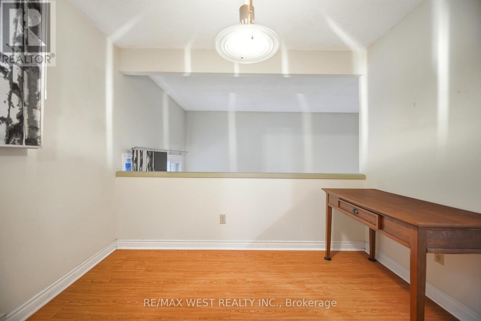 6 Hillpark Trail, Brampton, Ontario  L6S 1R1 - Photo 10 - W12723086