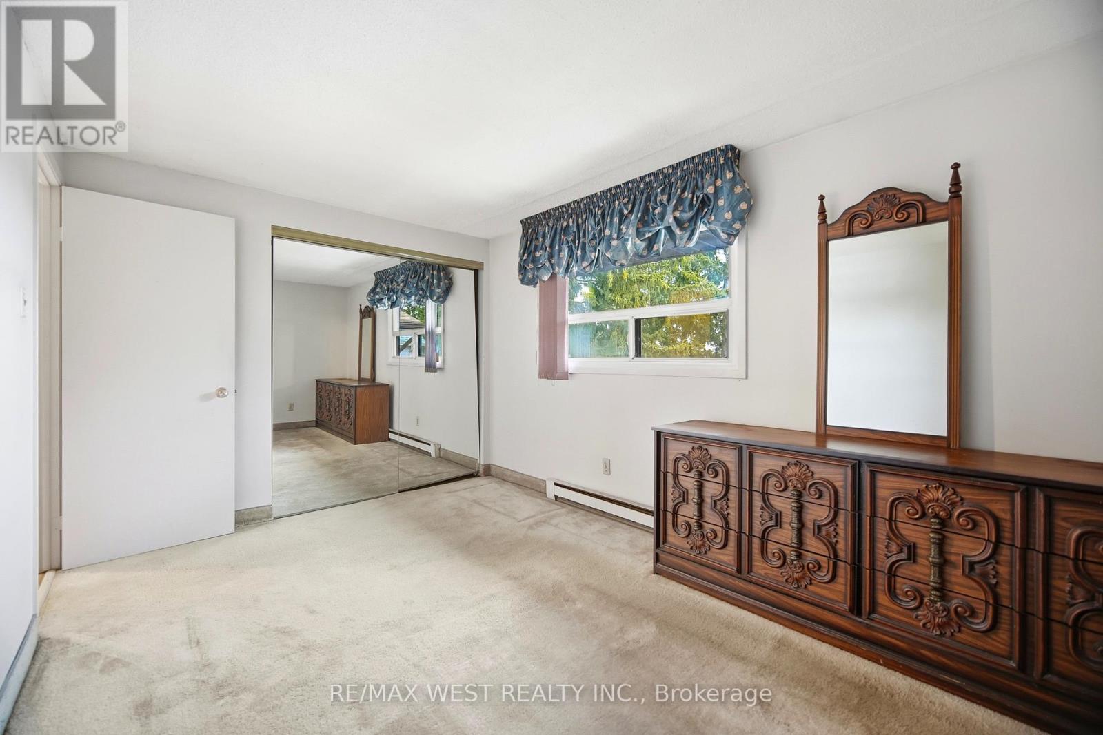 6 Hillpark Trail, Brampton, Ontario  L6S 1R1 - Photo 19 - W12723086