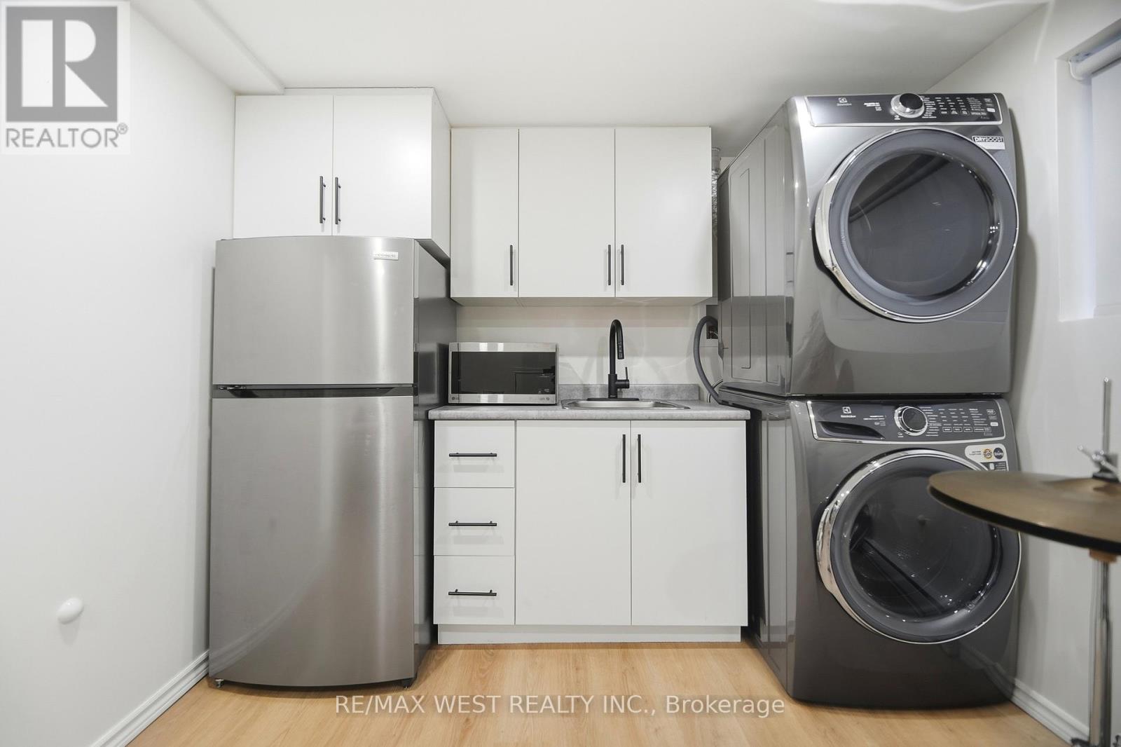 6 Hillpark Trail, Brampton, Ontario  L6S 1R1 - Photo 29 - W12723086