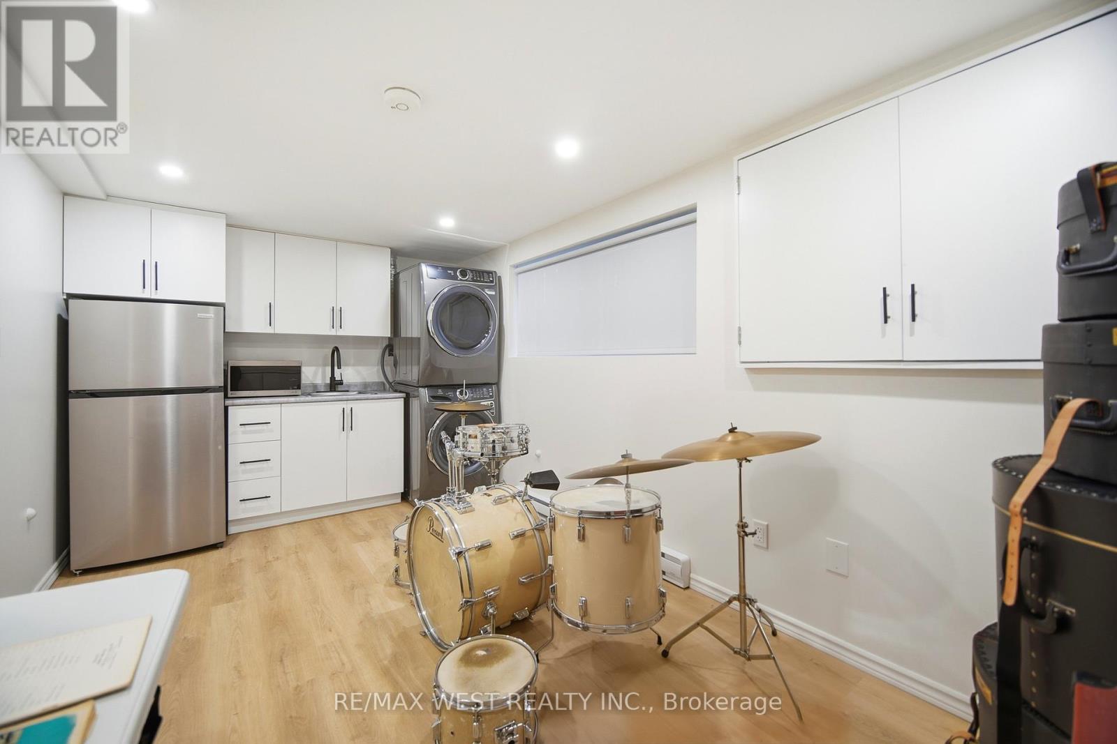 6 Hillpark Trail, Brampton, Ontario  L6S 1R1 - Photo 31 - W12723086