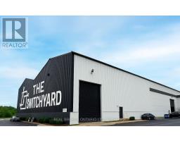 11 - 4256 CARROLL AVENUE, Niagara Falls, Ontario