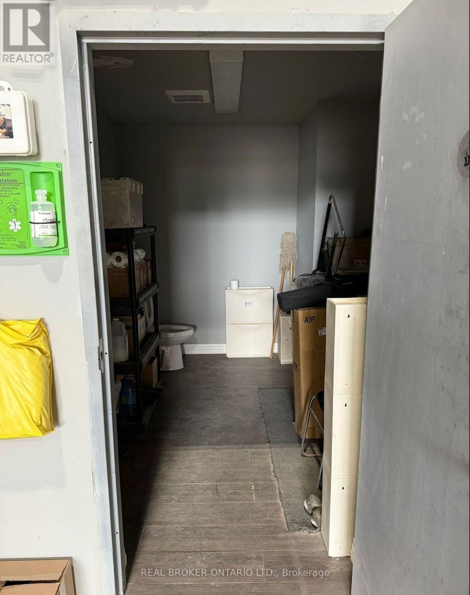 11&4 - 4256 Carroll Avenue, Niagara Falls, Ontario  L2E 7J2 - Photo 7 - X12723088