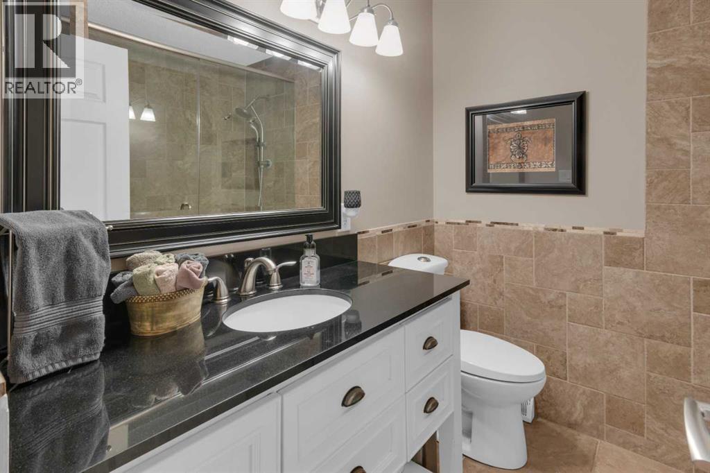 724 Mapleton Drive Se, Calgary, Alberta  T2J 1S2 - Photo 11 - A2271340