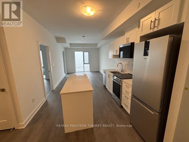 1201 - 705 Davis Drive, Newmarket, Ontario  L3Y 0J1 - Photo 4 - N12722484