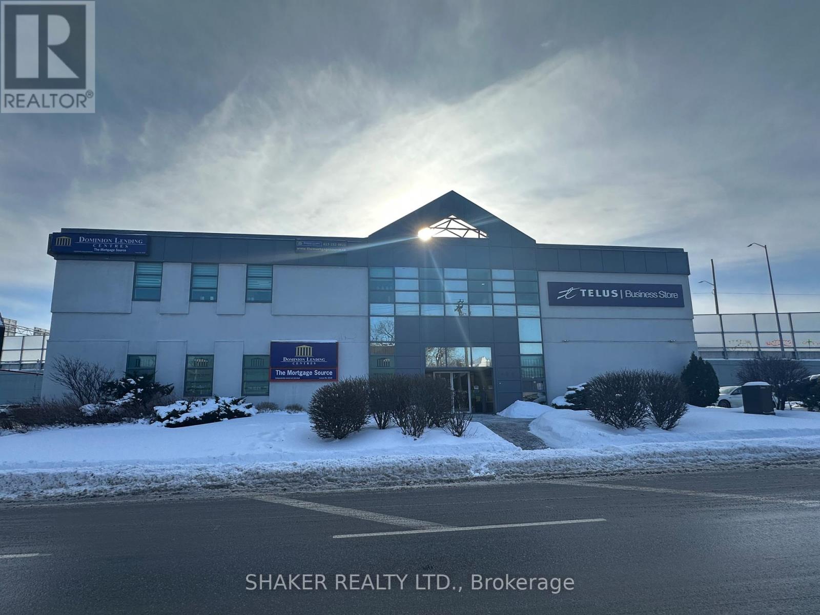 424 Catherine Street, Ottawa, Ontario  K1R 5T8 - Photo 2 - X12723100