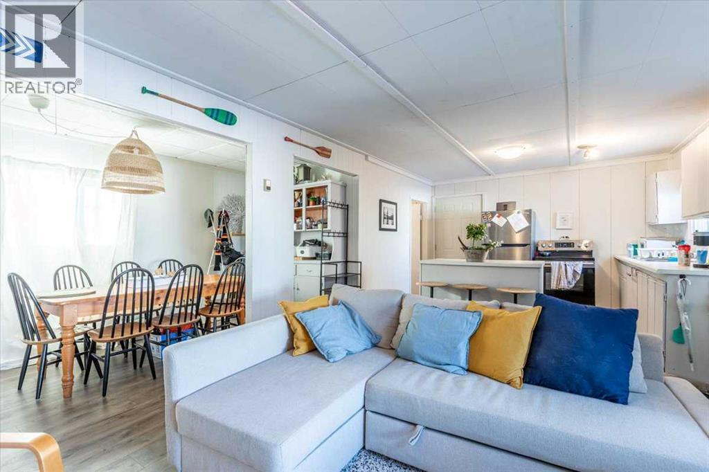 125 Poplar Bay, Rural Wetaskiwin No. 10, Alberta  T0C 1X0 - Photo 10 - A2281091