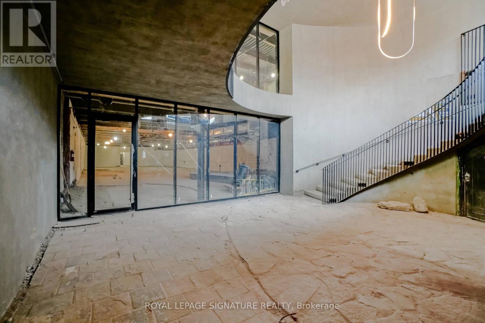 Lower - 1305 Dundas Street W, Toronto, Ontario  M6J 1X8 - Photo 4 - C12723106