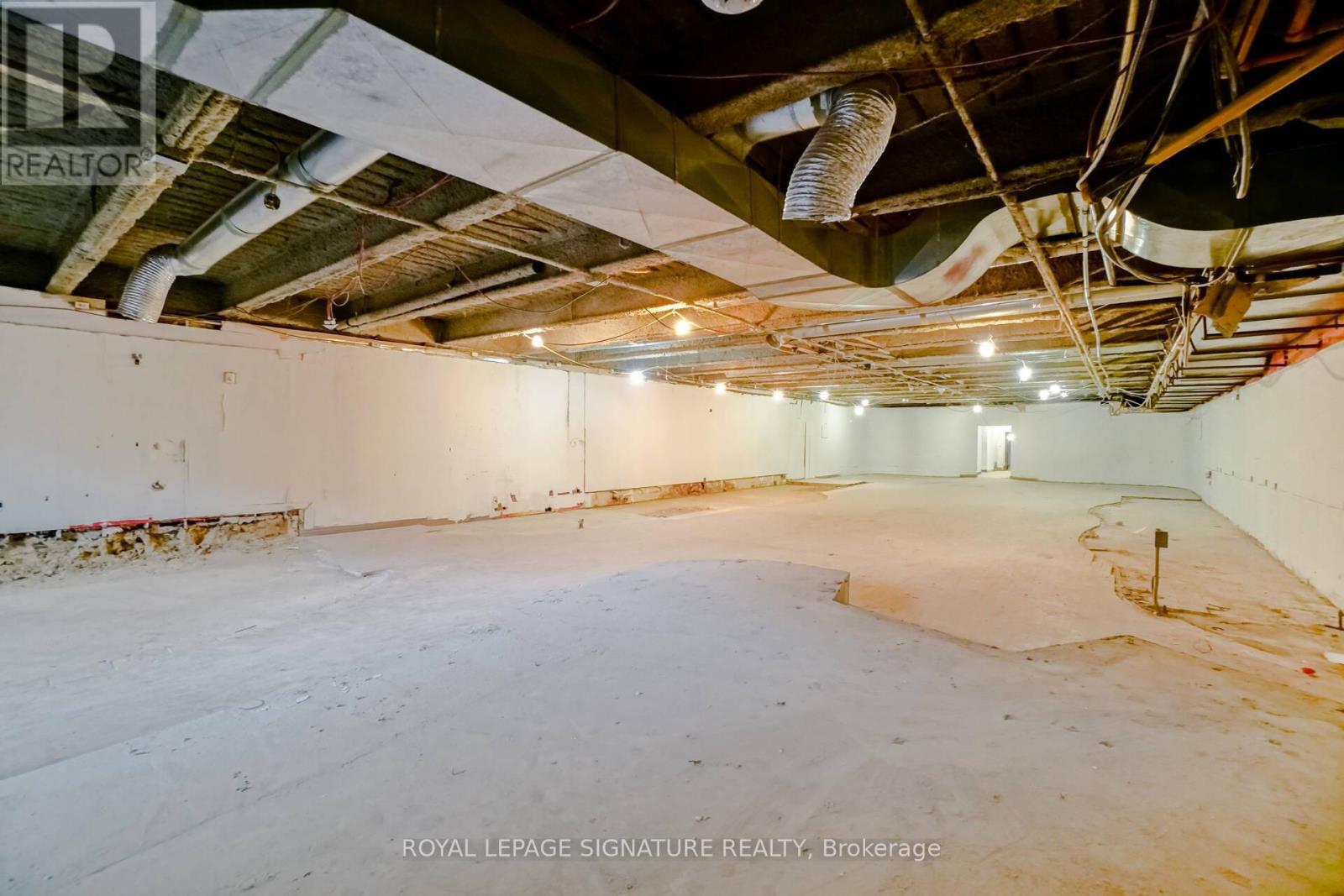 Lower - 1305 Dundas Street W, Toronto, Ontario  M6J 1X8 - Photo 7 - C12723106