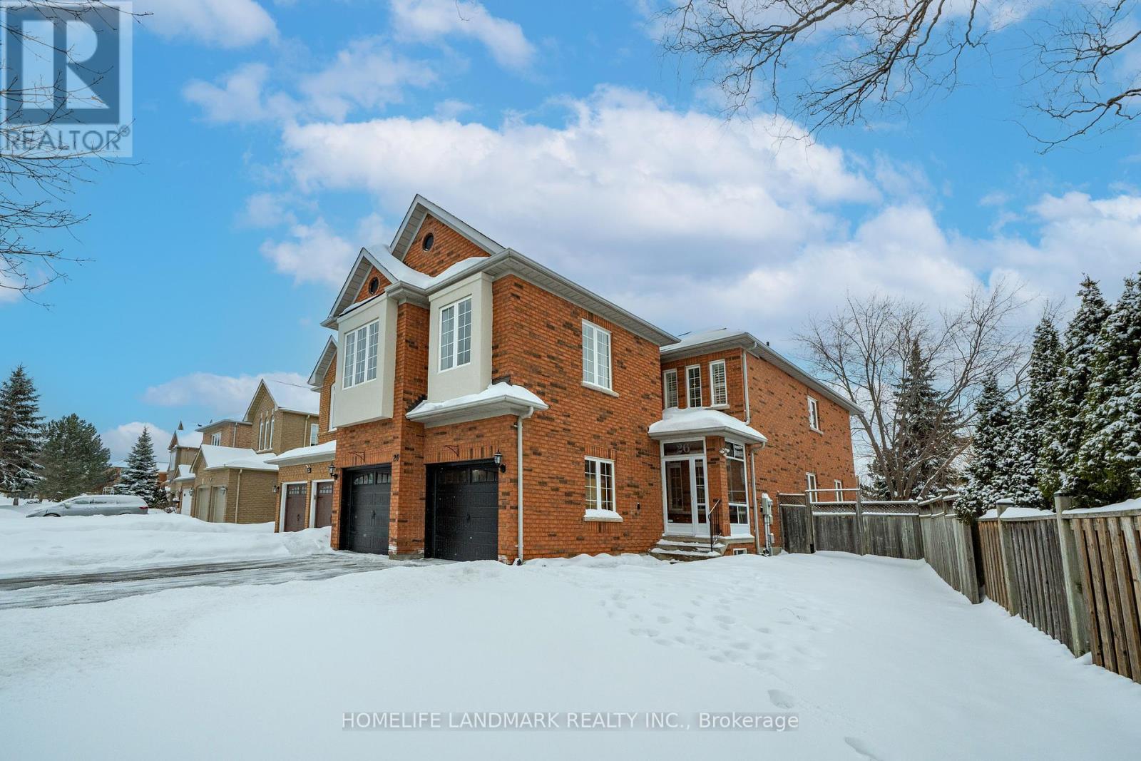 26 Monaco Crescent, Richmond Hill, Ontario  L4S 1X6 - Photo 2 - N12723096