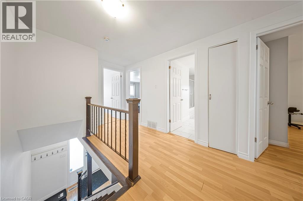 38 Hillbrook Crescent, Kitchener, Ontario  N2N 1J5 - Photo 13 - 40794889