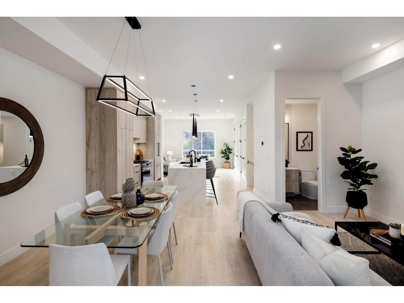 4538 208 Street, Langley, British Columbia  V3A 2H9 - Photo 3 - R3082430