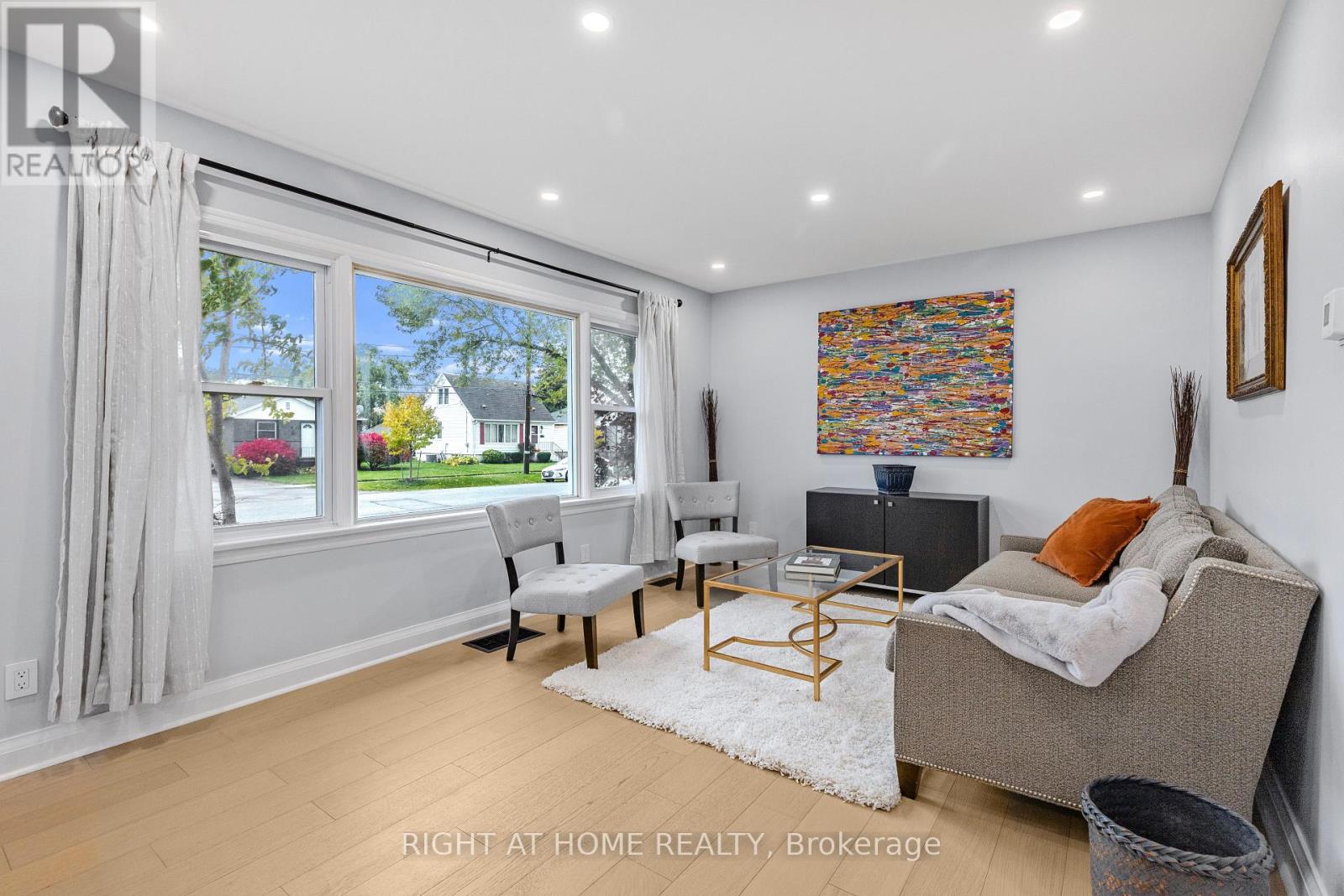 9 Admiral Road, St. Catharines, Ontario  L2P 1G4 - Photo 14 - X12723098