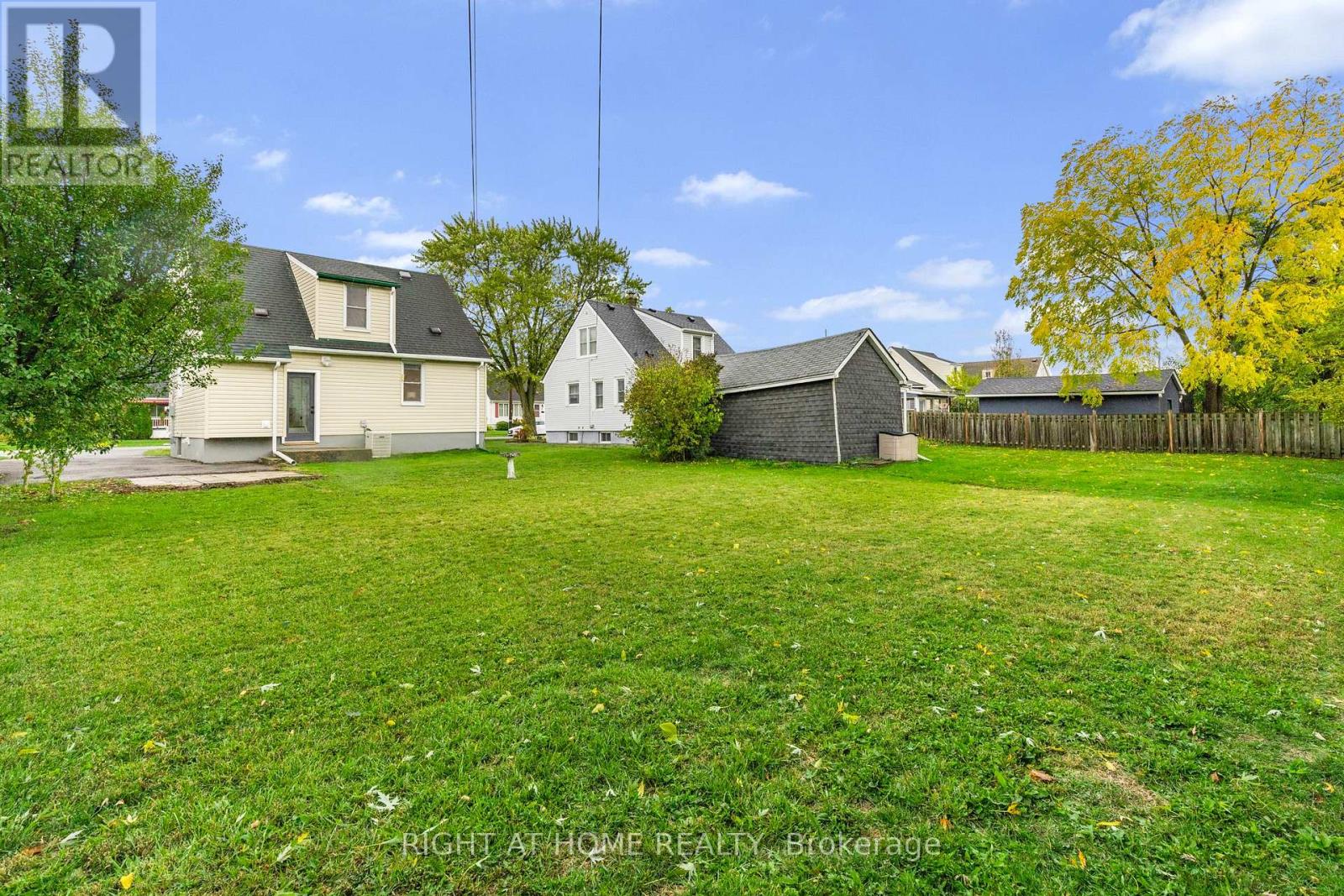 9 Admiral Road, St. Catharines, Ontario  L2P 1G4 - Photo 40 - X12723098