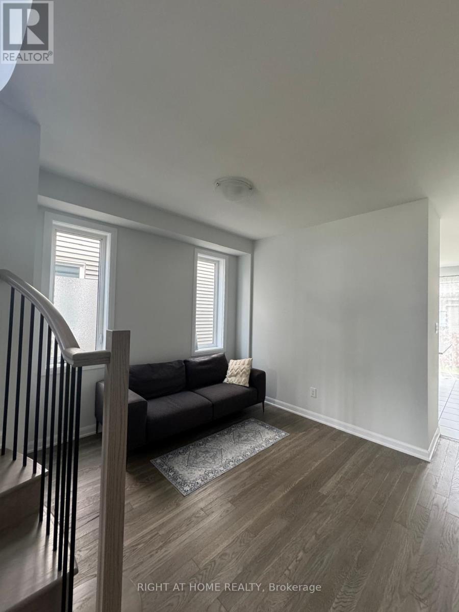 841 Cappamore Drive, Ottawa, Ontario  K2J 7C3 - Photo 5 - X12723104