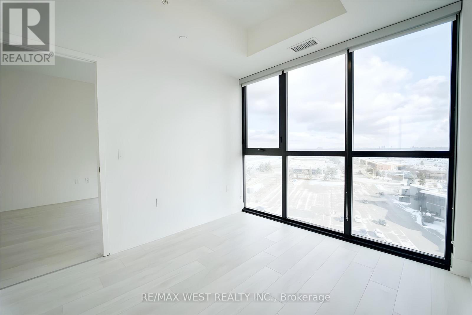 909 - 2908 Highway 7 Road, Vaughan, Ontario  L4K 0K5 - Photo 10 - N12713902