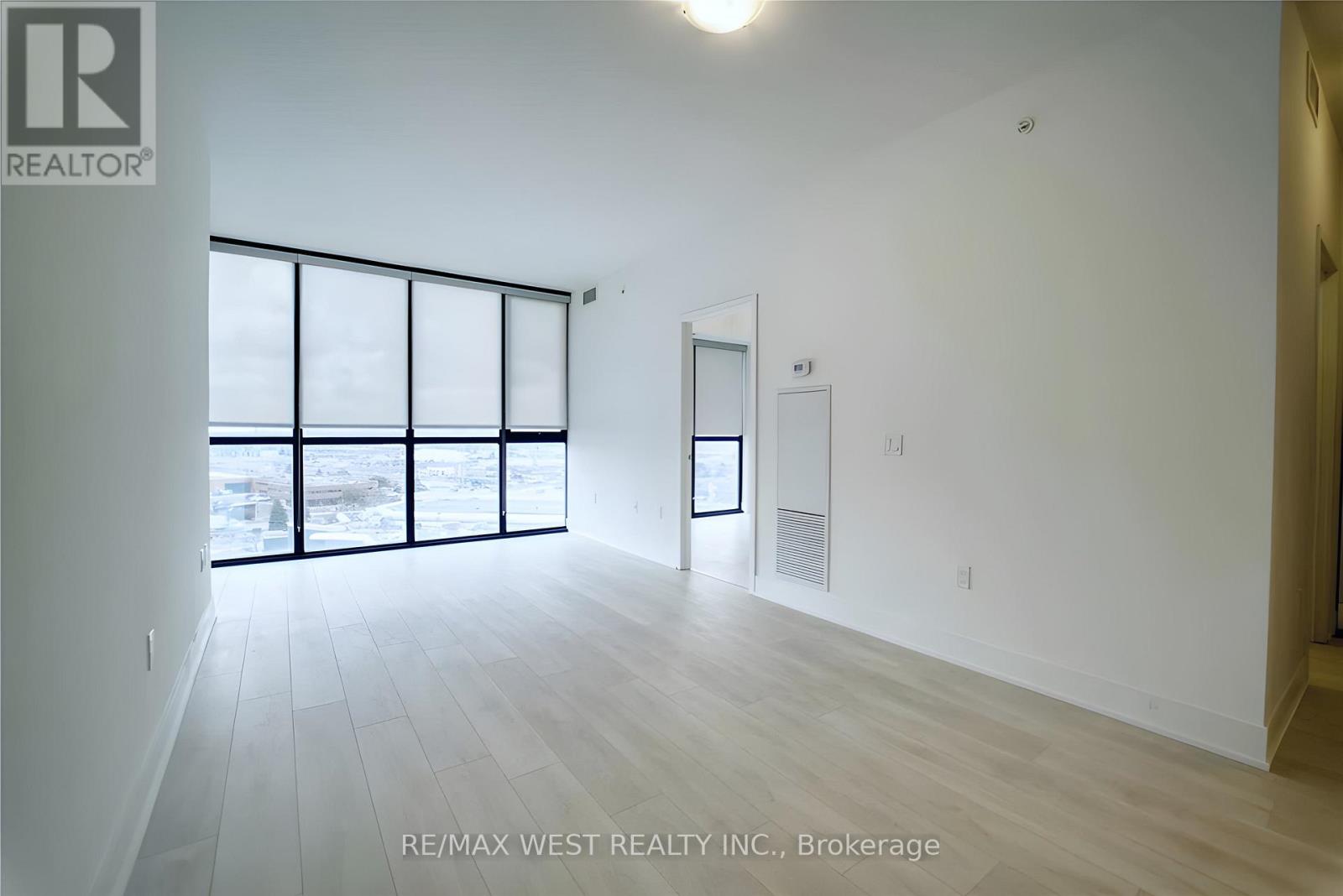 909 - 2908 Highway 7 Road, Vaughan, Ontario  L4K 0K5 - Photo 6 - N12713902