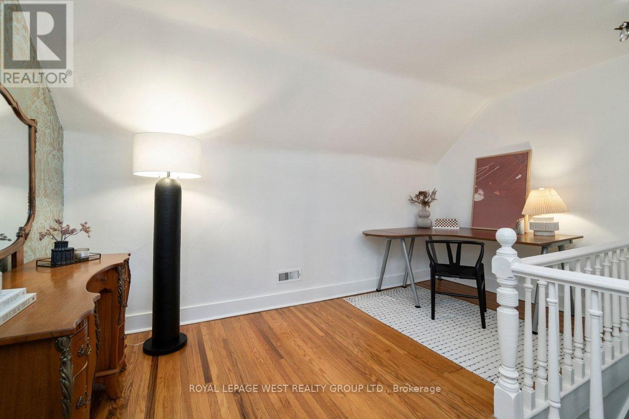 25 Westmoreland Avenue, Toronto, Ontario  M6H 2Z6 - Photo 43 - W12723020