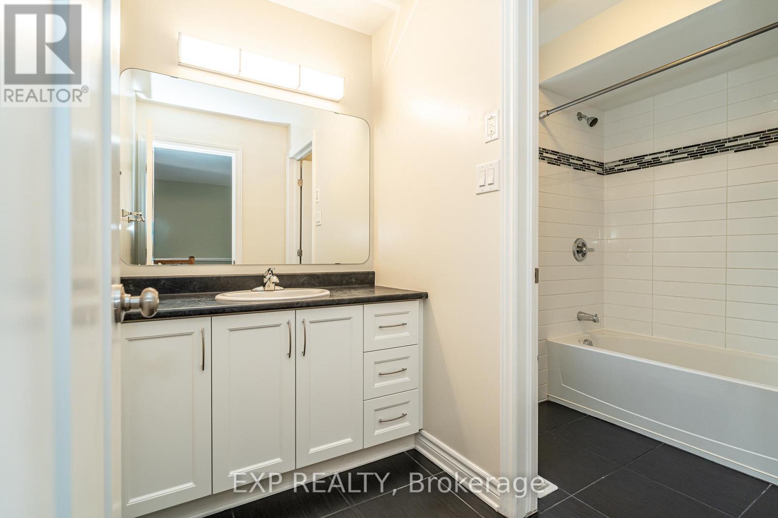 611 Moorpark Avenue, Ottawa, Ontario  K2M 0B6 - Photo 21 - X12723110