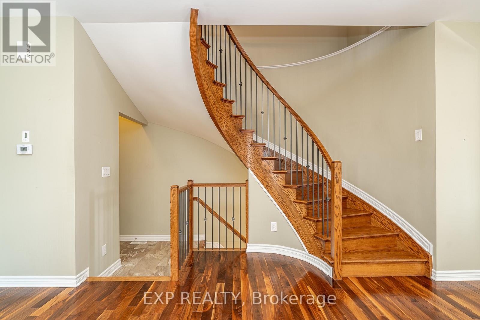 611 Moorpark Avenue, Ottawa, Ontario  K2M 0B6 - Photo 9 - X12723110