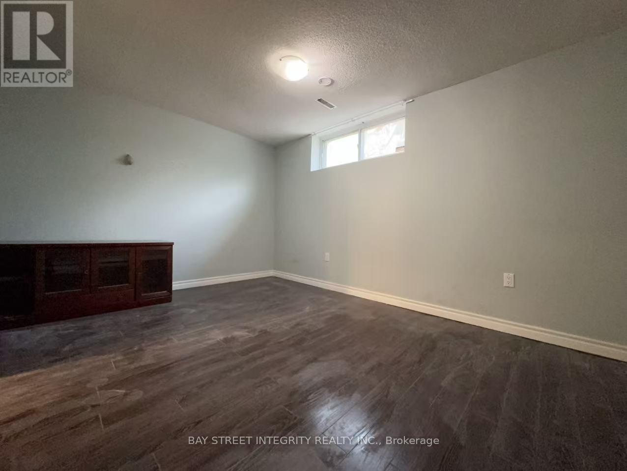 Lower - 49 Viamede Crescent, Toronto, Ontario  M2K 2A7 - Photo 7 - C12723114