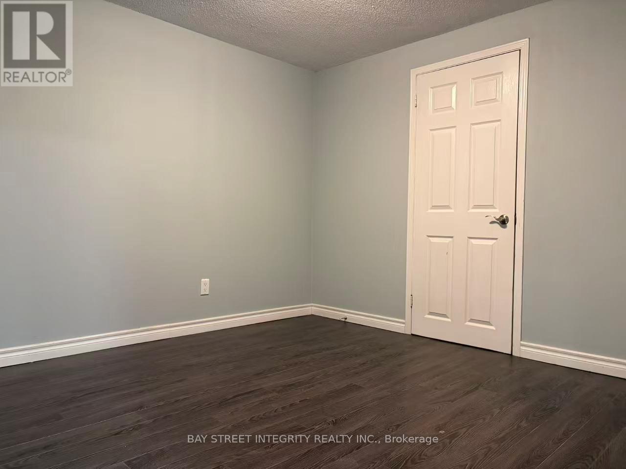 Lower - 49 Viamede Crescent, Toronto, Ontario  M2K 2A7 - Photo 8 - C12723114