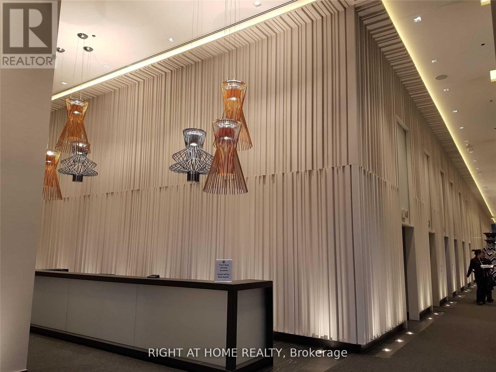 2903 - 42 Charles Street E, Toronto, Ontario  M4Y 0B7 - Photo 2 - C12723122