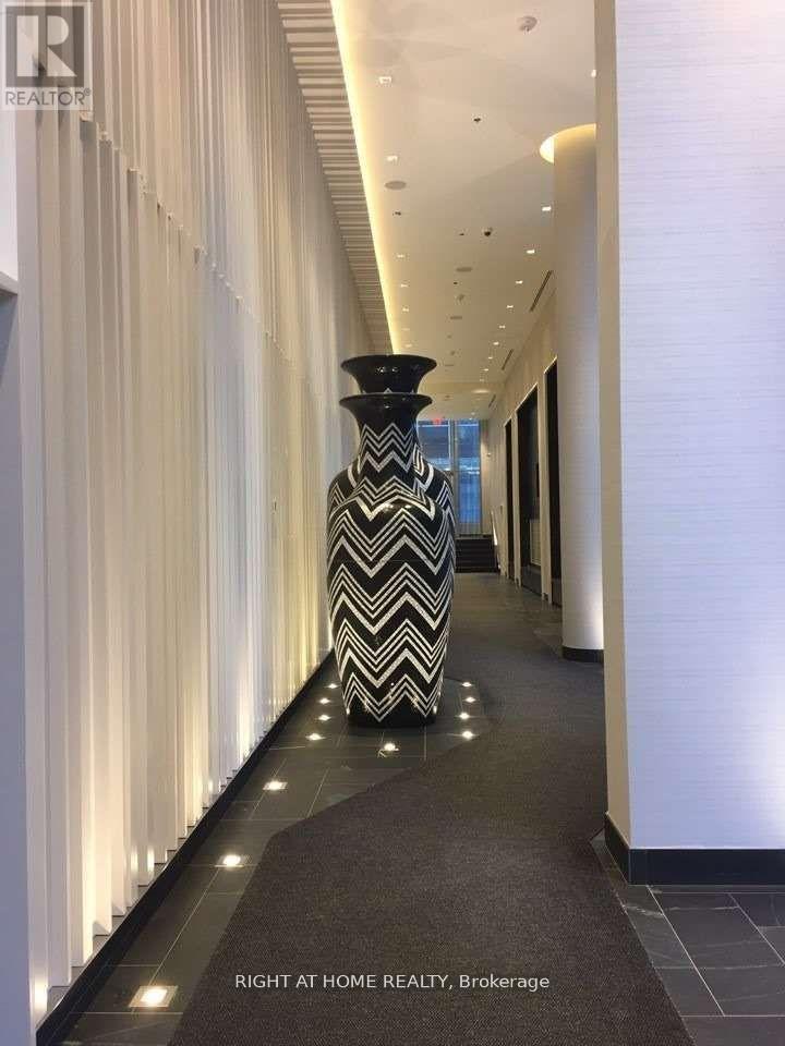 2903 - 42 Charles Street E, Toronto, Ontario  M4Y 0B7 - Photo 4 - C12723122