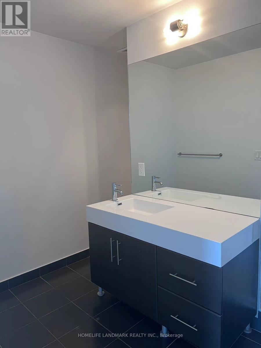 Lph 05 - 35 Brian Peck Crescent N, Toronto, Ontario  M4G 0A5 - Photo 10 - C12723132