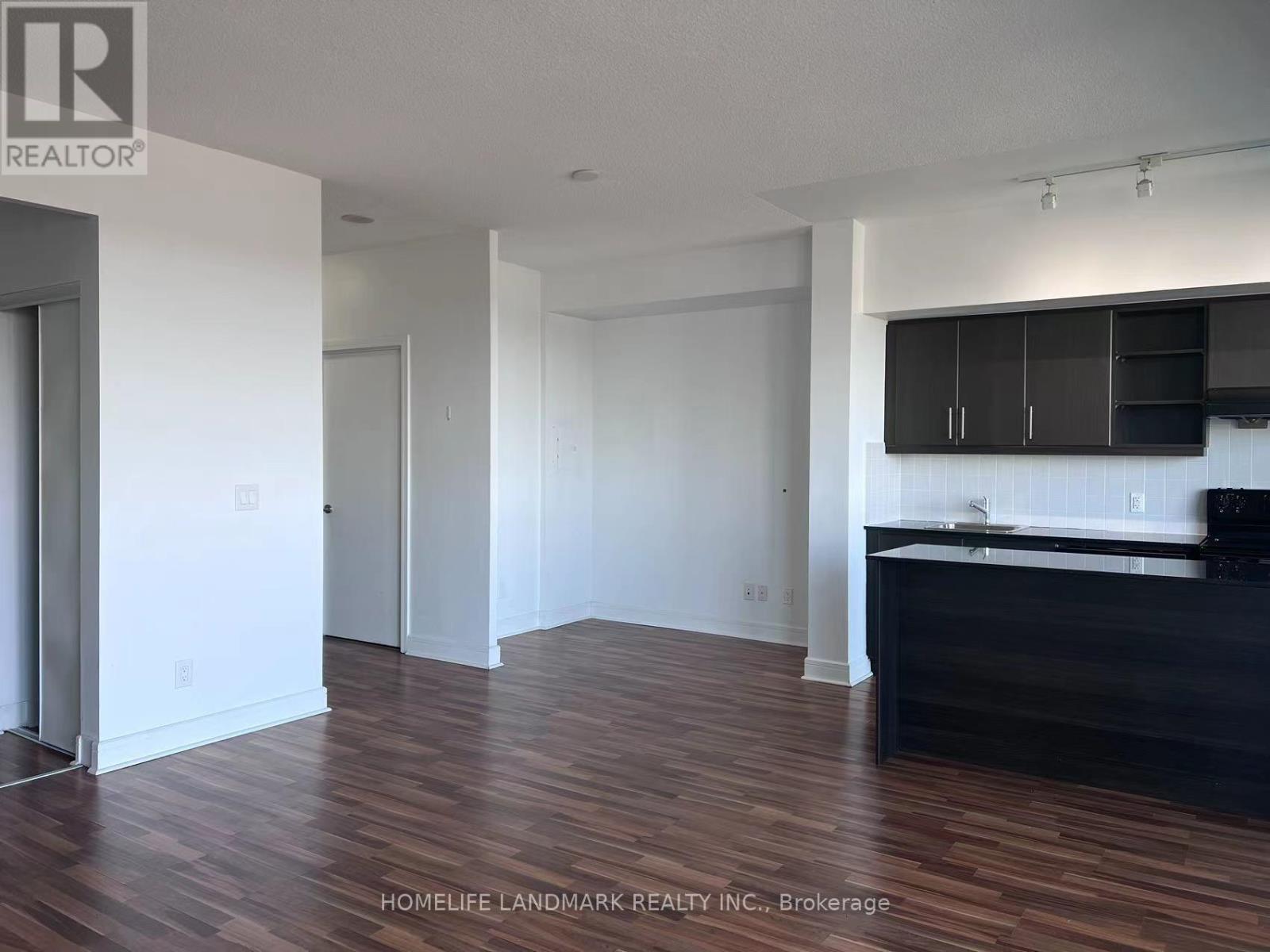 Lph 05 - 35 Brian Peck Crescent N, Toronto, Ontario  M4G 0A5 - Photo 12 - C12723132