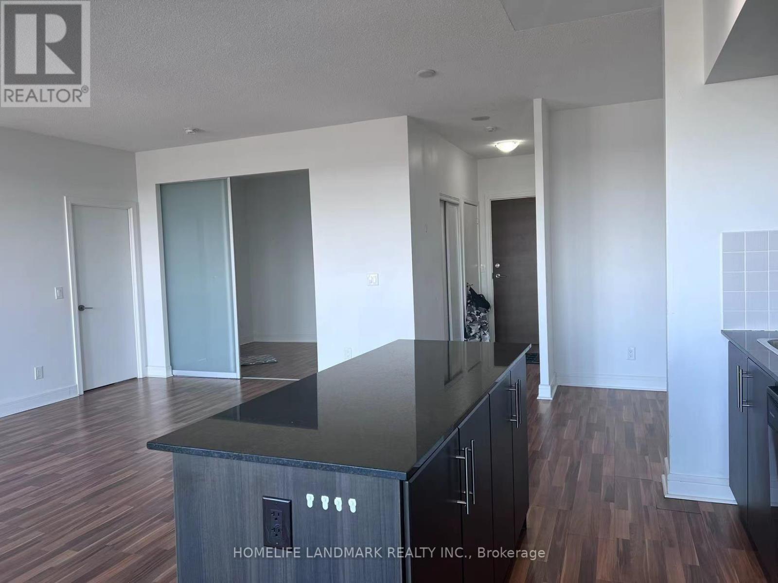 Lph 05 - 35 Brian Peck Crescent N, Toronto, Ontario  M4G 0A5 - Photo 13 - C12723132