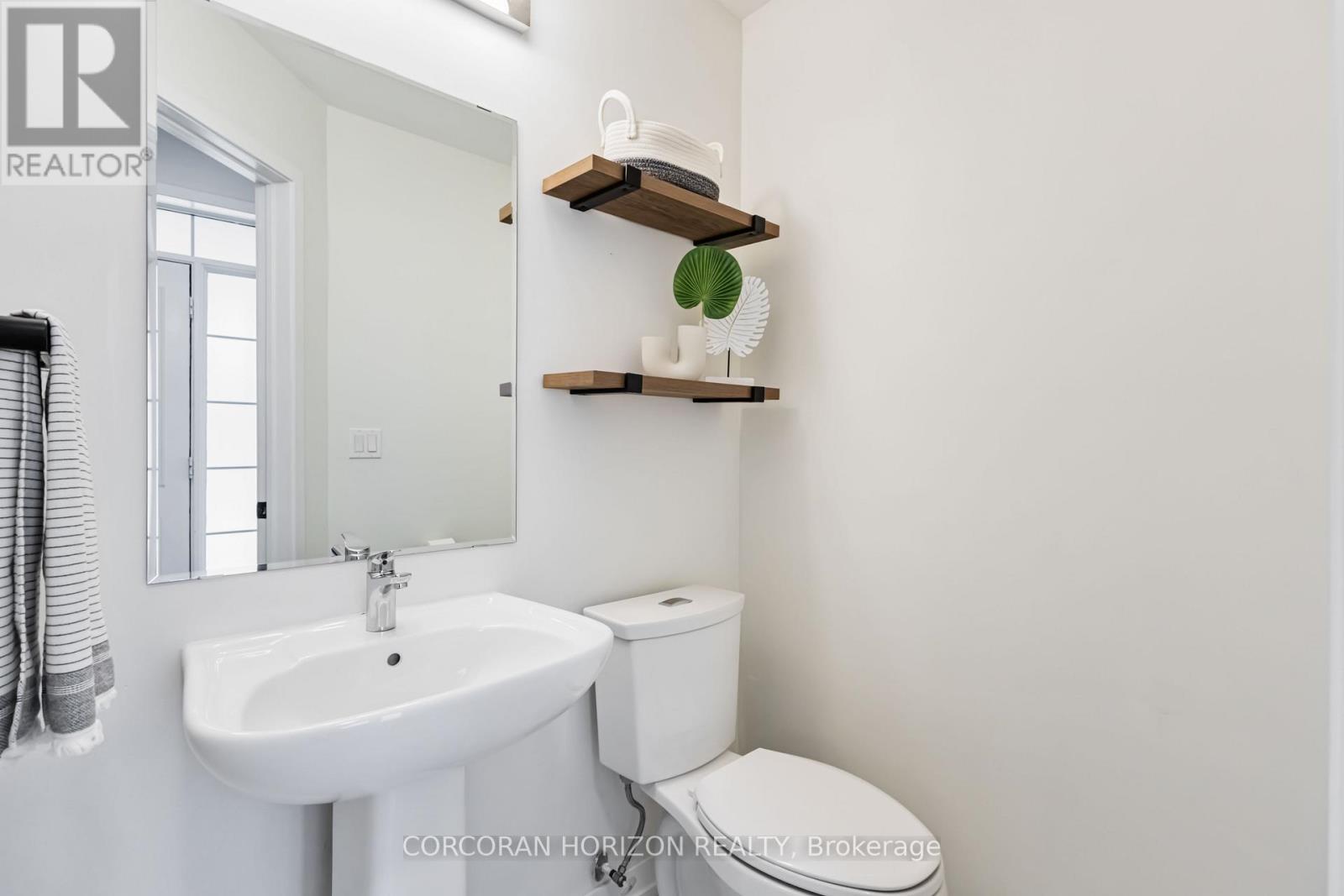 81 Dundonald Trail, Newmarket, Ontario  L3Y 0E1 - Photo 21 - N12675004