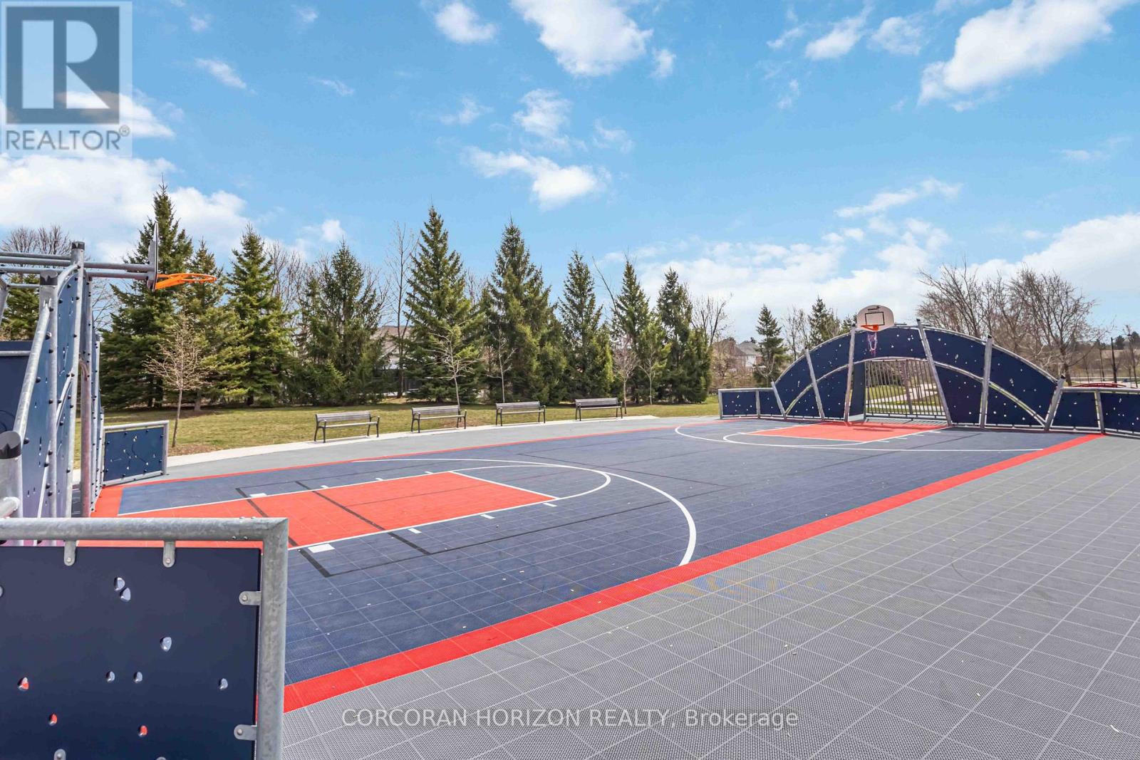 81 Dundonald Trail, Newmarket, Ontario  L3Y 0E1 - Photo 39 - N12675004