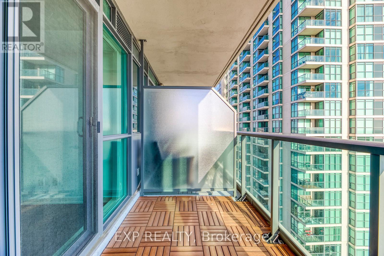 1501 - 215 Sherway Gardens Road, Toronto, Ontario  M9C 0A4 - Photo 10 - W12723108