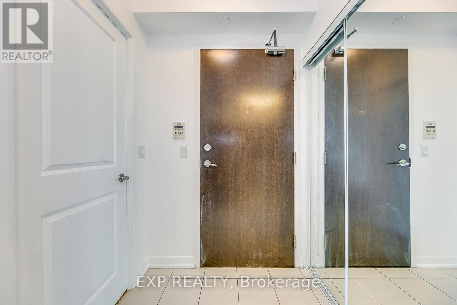 1501 - 215 Sherway Gardens Road, Toronto, Ontario  M9C 0A4 - Photo 28 - W12723108