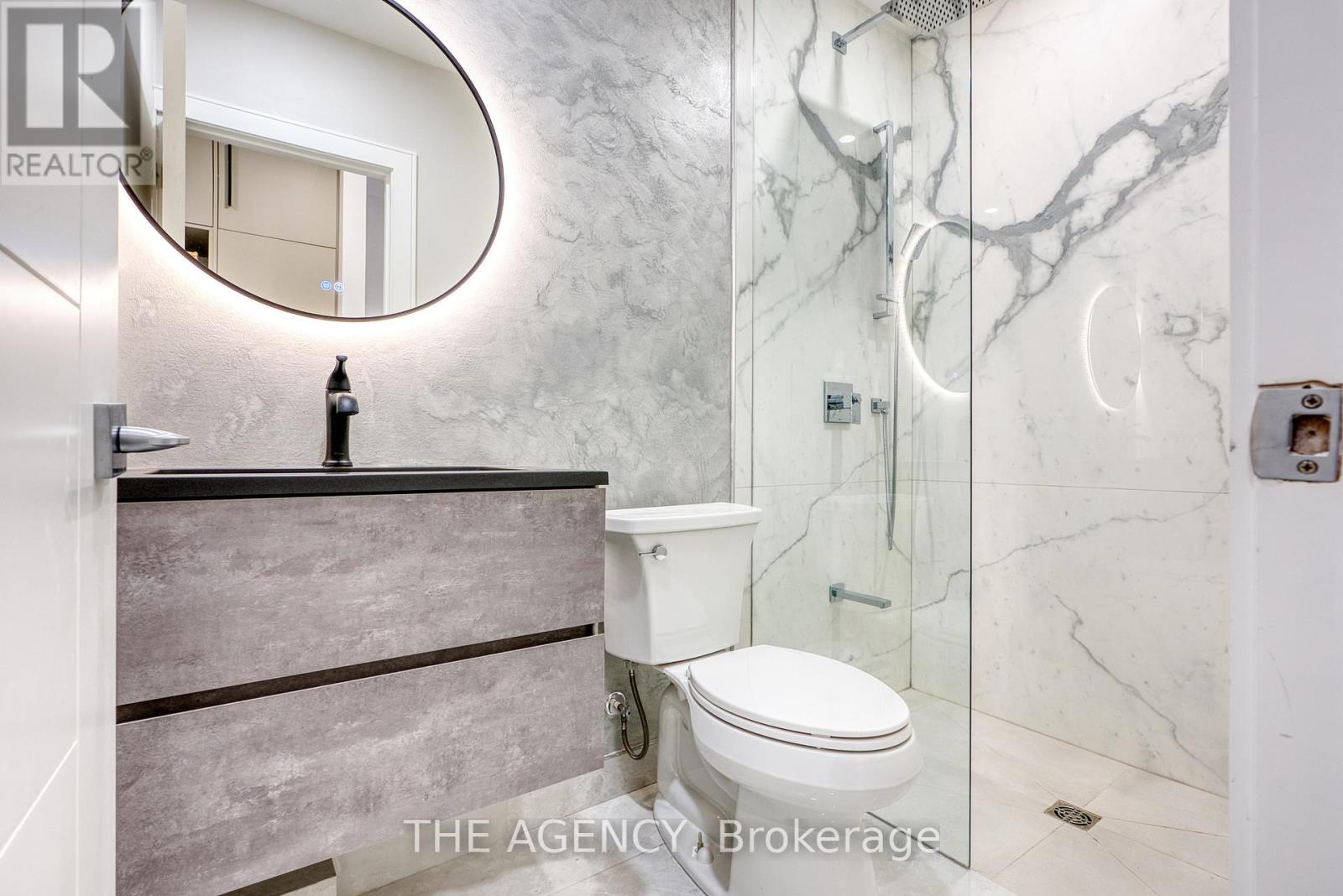 519 Third Line, Oakville, Ontario  L6L 4A8 - Photo 24 - W12723112